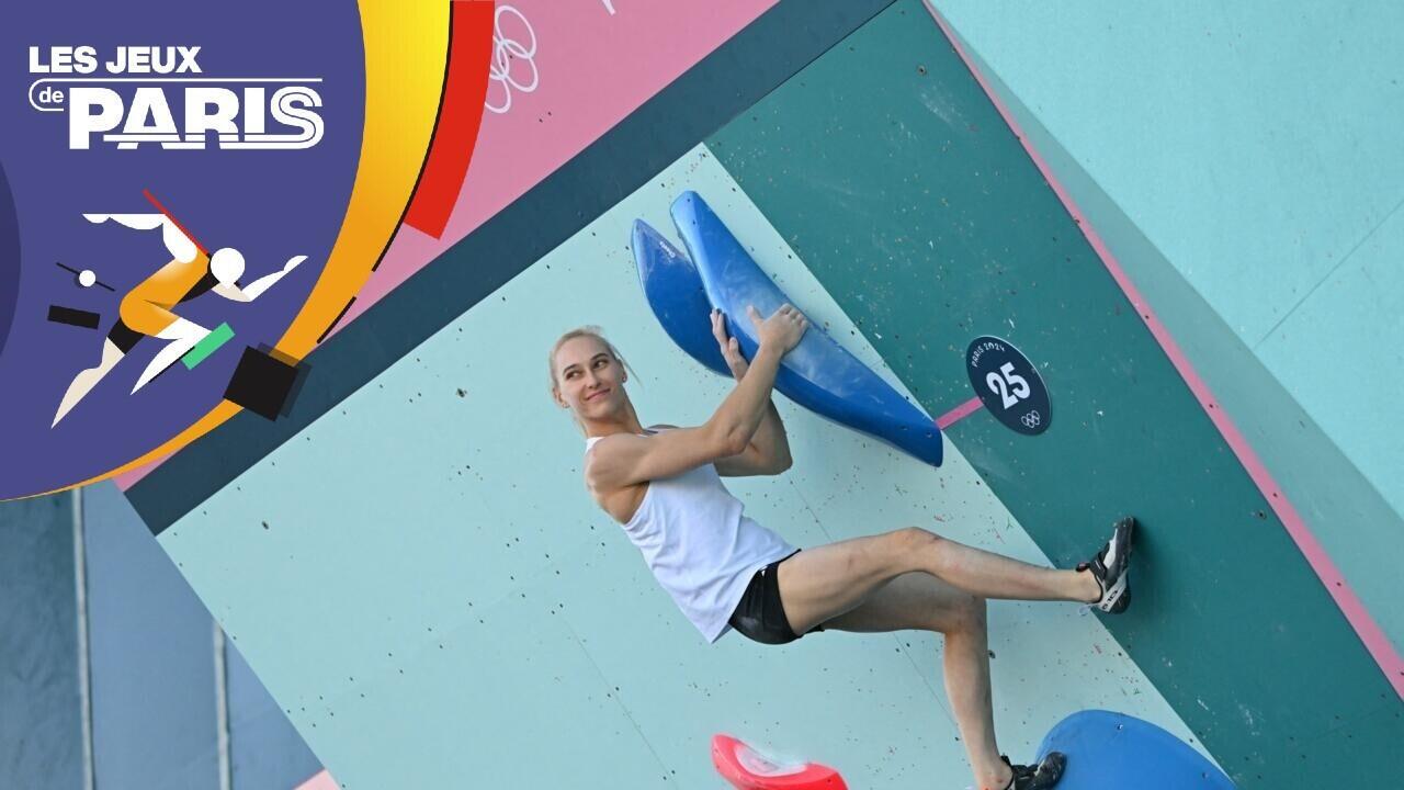 JO 2024 Escalade Janja Garnbret, seule sur le toit du Bourget